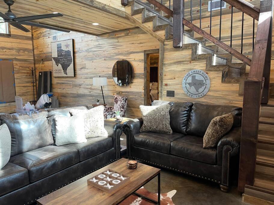 The Big Tex Luxury Cabin Is Epic Broken Bow Zewnętrze zdjęcie