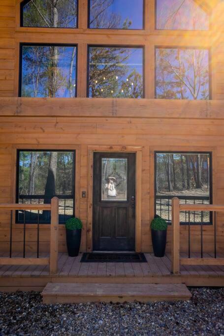 The Big Tex Luxury Cabin Is Epic Broken Bow Zewnętrze zdjęcie