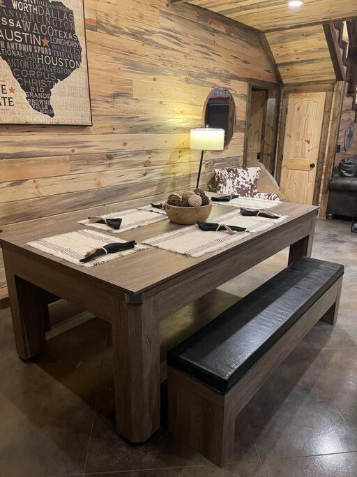 The Big Tex Luxury Cabin Is Epic Broken Bow Zewnętrze zdjęcie